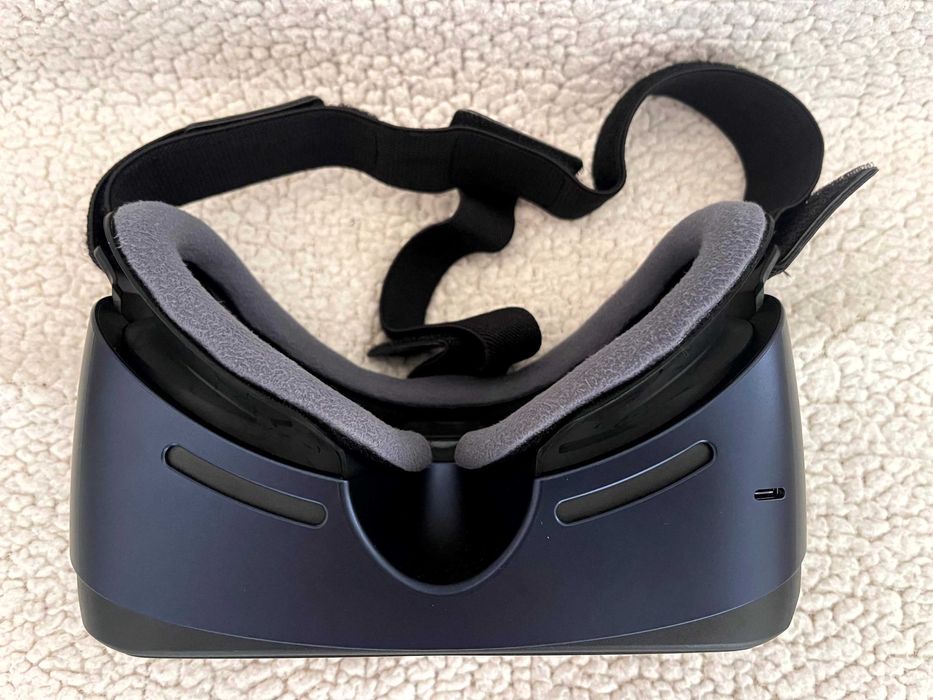 Samsung - Gear VR - SM-R323