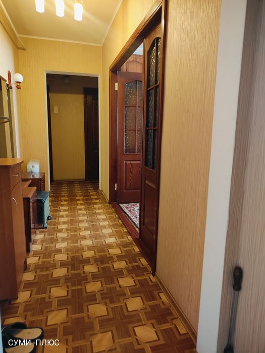 Продаж трьох кімнатна квартира на Вулиці ЗСУ 22