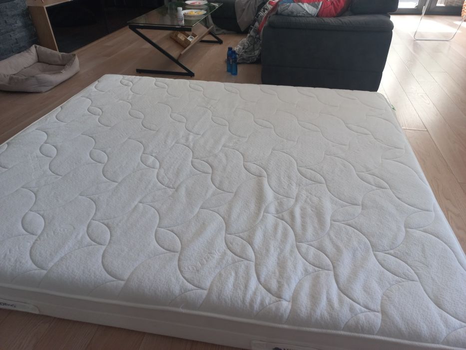 Materac Hilding 180x200