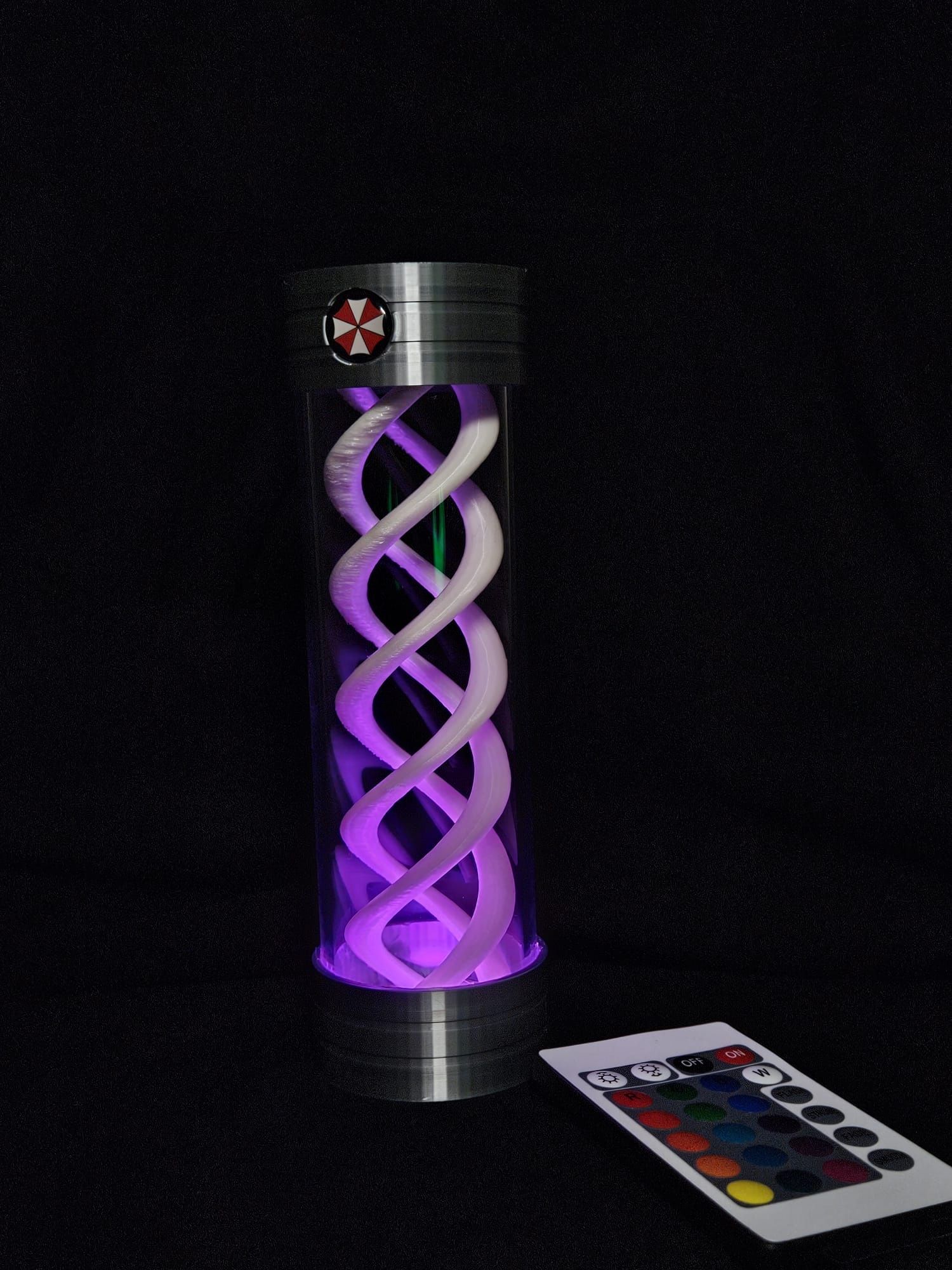 Lampada T-Virus muda de cor e filamento que brilha no escuro.