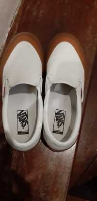 Vans slip on pro 41