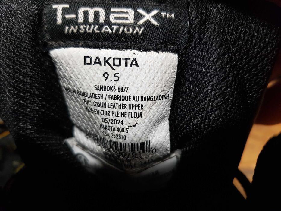 Buty robocze DAKOTA rozm 42,5 wkł 28 cm S3