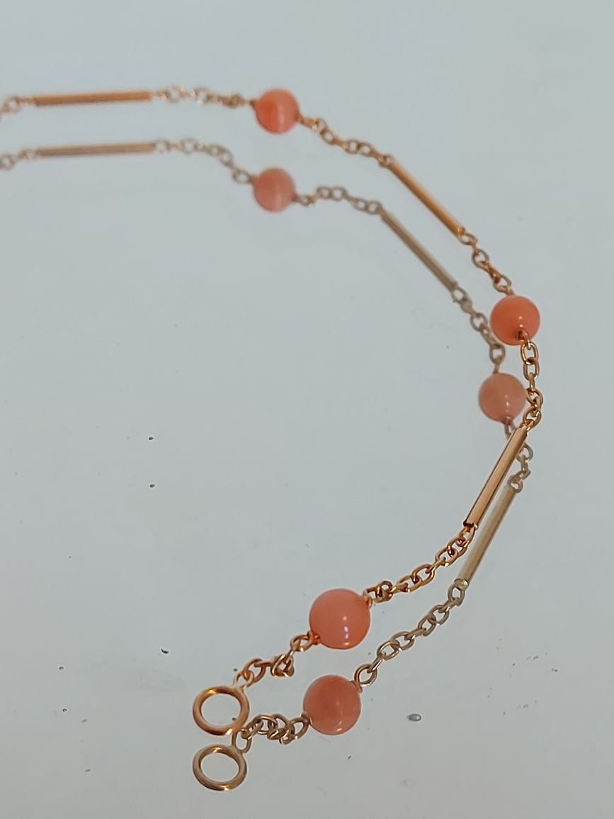 Pulseira em ouro com 19cm. Cabeça de veado 800.