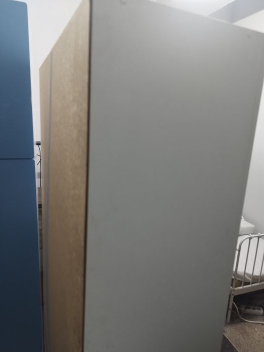 Movel 2 portas uma gaveta