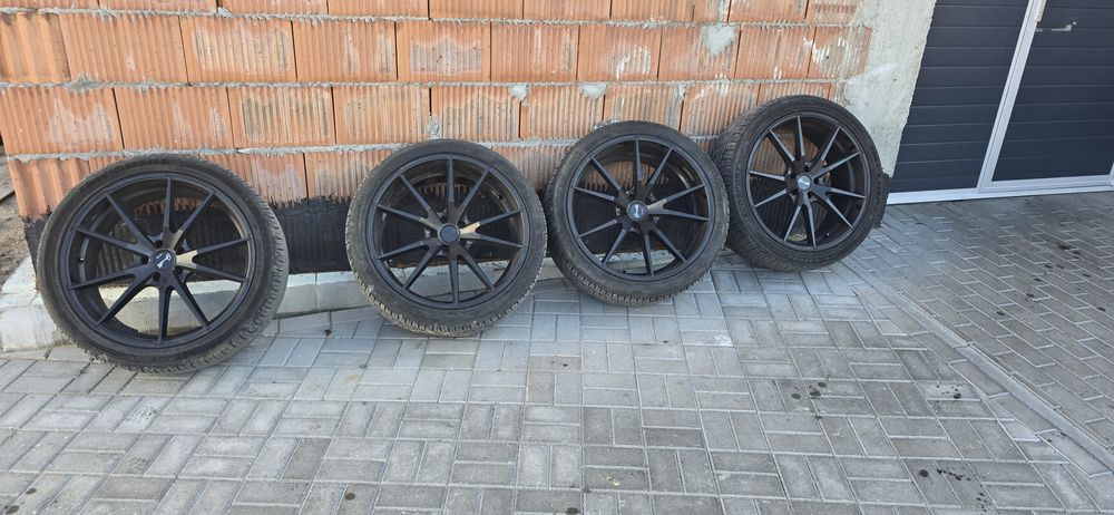 Felgi 22cale et30 opony 22r 6mm x4 rozstaw 5x120.