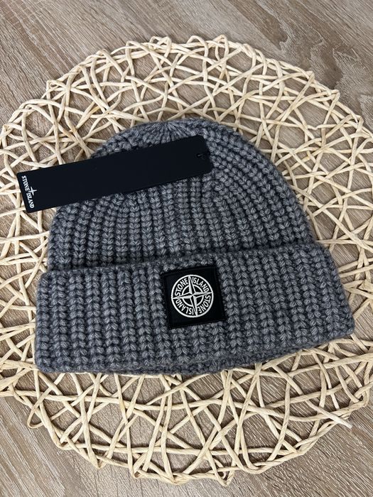 Шапка. Stone island, patagonia, moncler, polo,the north face