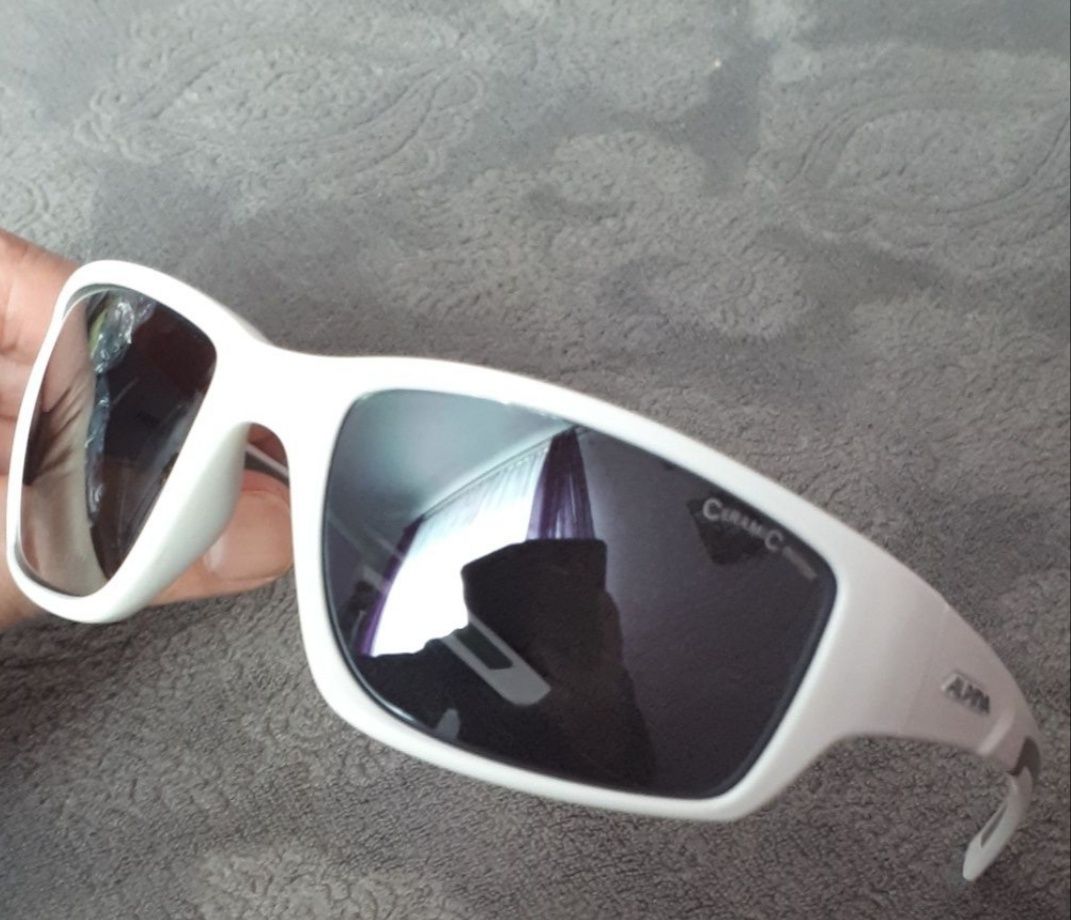 Nowe okulary Alpina białe