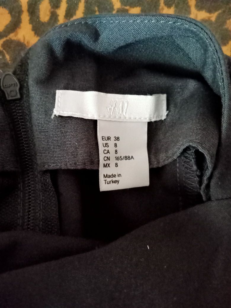 Платье со стразами H&M