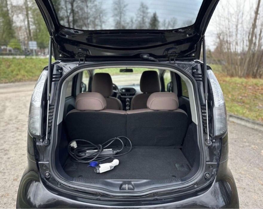 Сітроєн C-Zero Citroen електромобіль