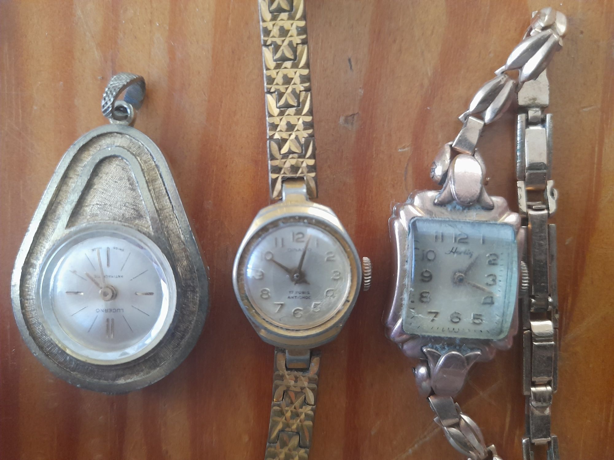 Conjunto de relógios vinted