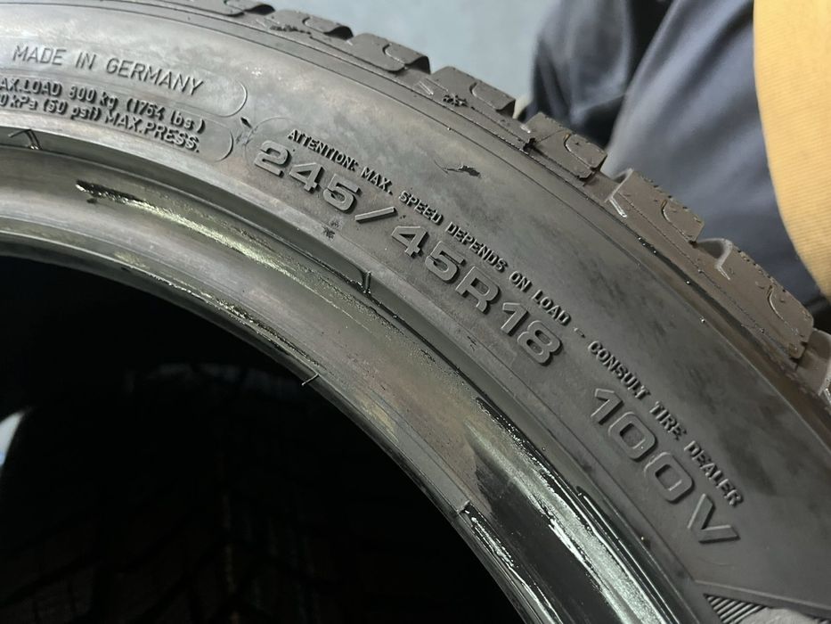 245/45/19 R19 Goodyear Ultra Grip Perfomance GEN1 4шт нові зима