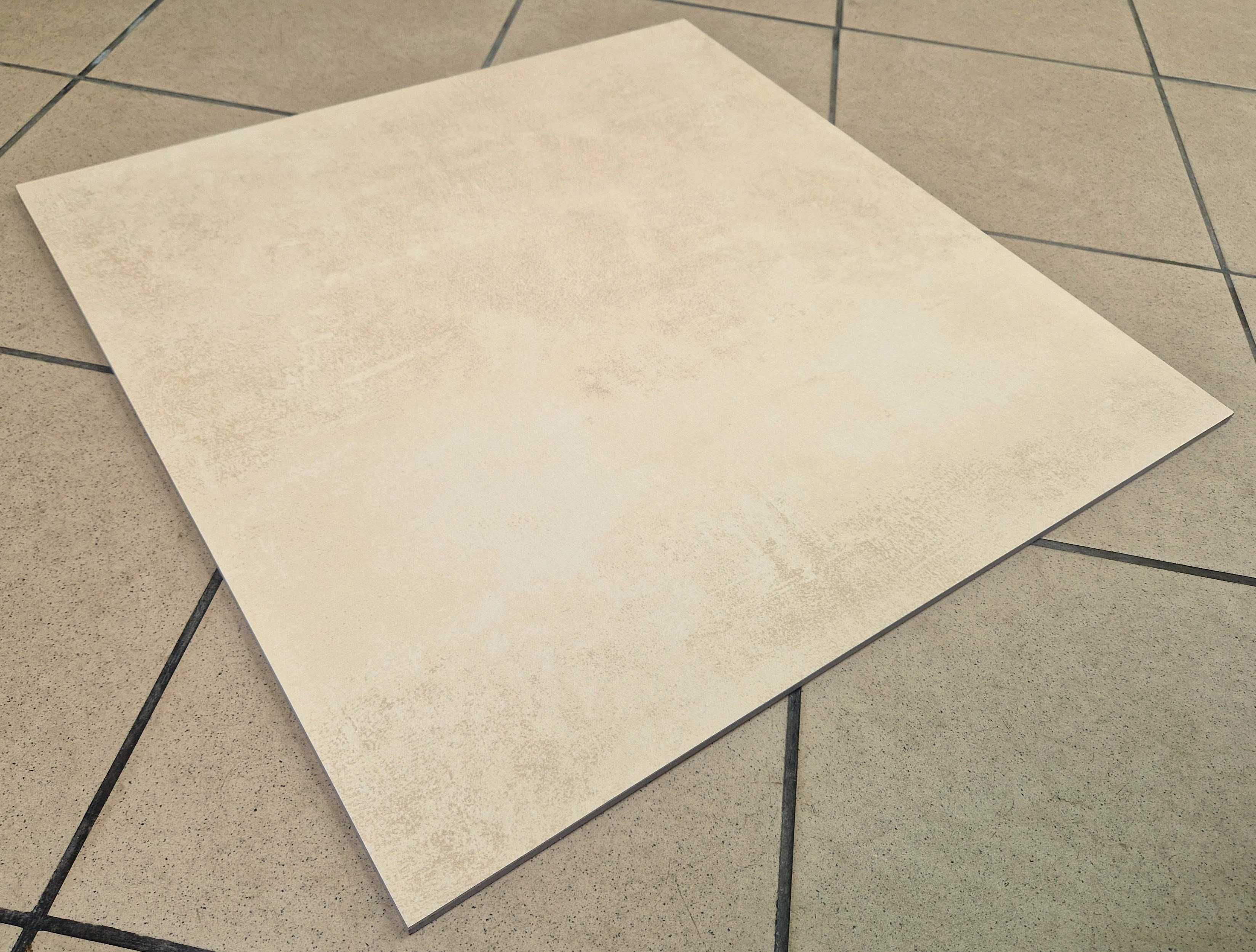 Nowoczesne płytki gresowe podłogowe matowe 60×60 Stark Beige g.2 Beton