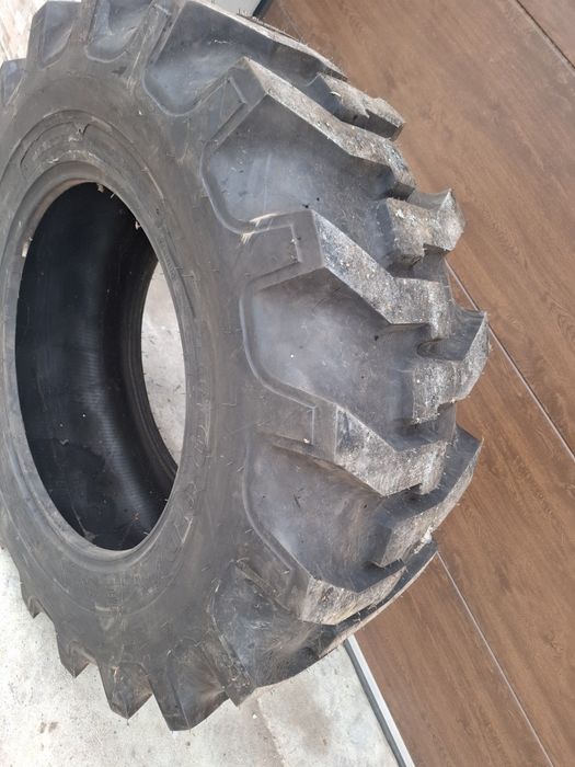 Opony goodyear 16.5/85- 28 cali  cat jcb rezerwacja