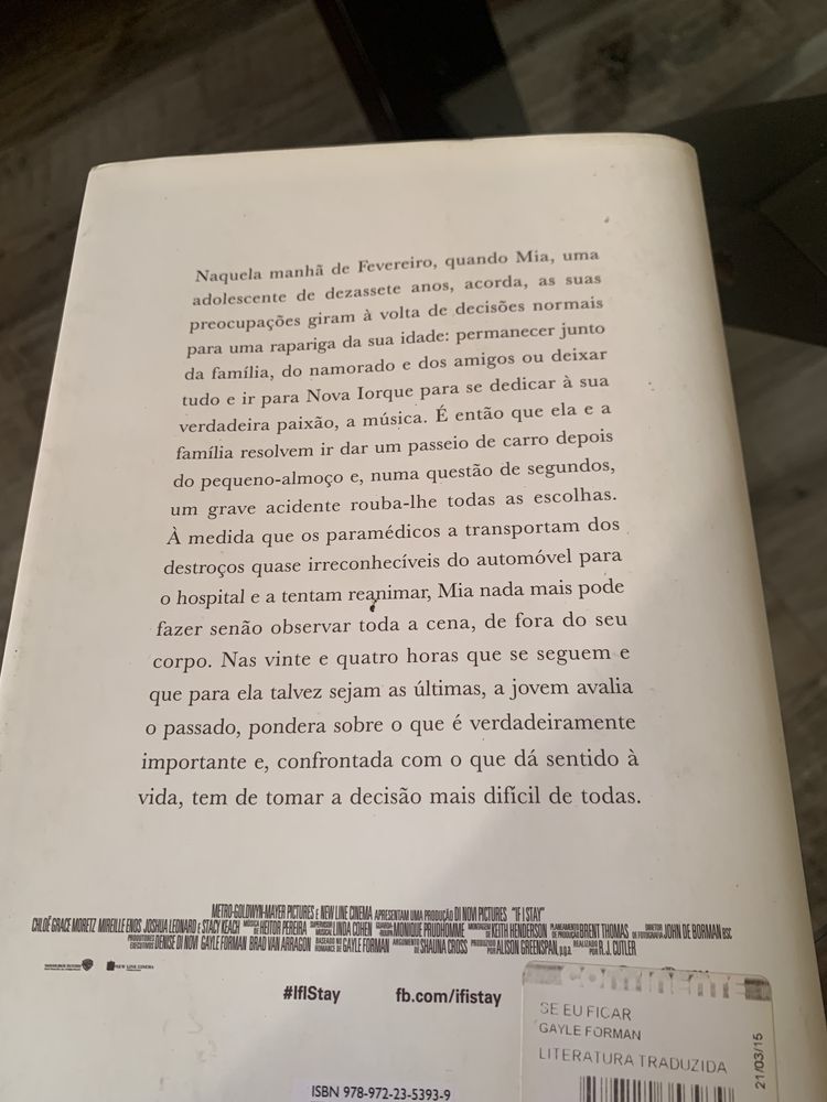 Livro Se Eu Ficar de Gayle Forman; Tradução: Rita Graña