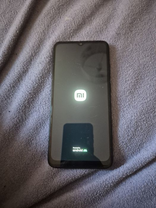 Tenho para venda ou possivel troca este telemovel Redmi A 22