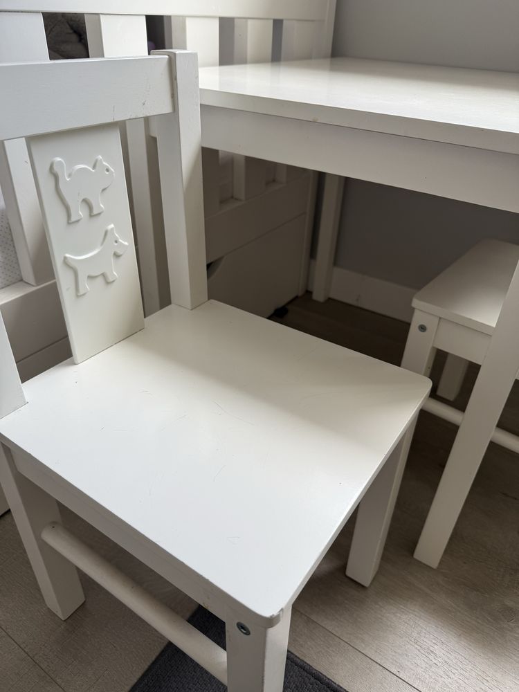 Stolik + 2 krzesełka ikea