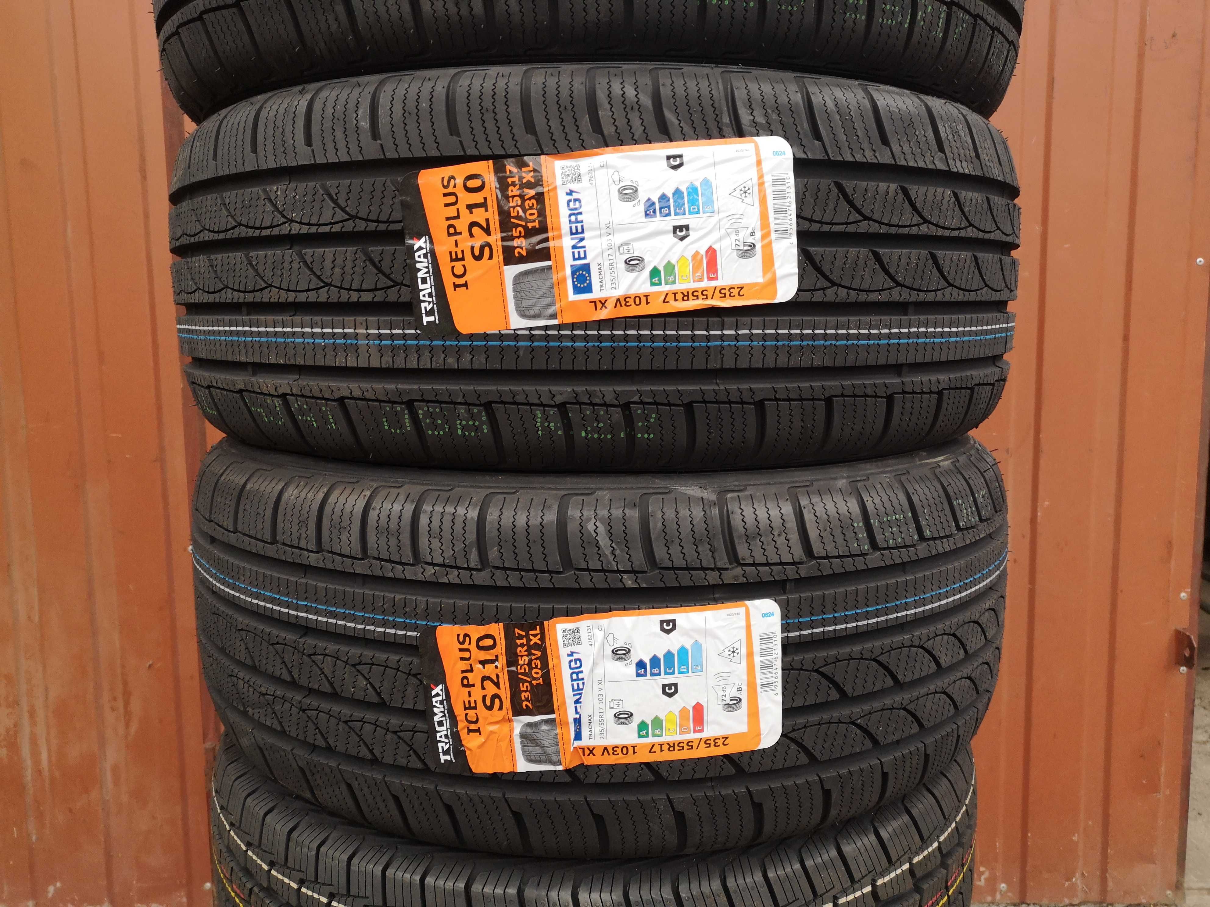 235/55 R17 103V XL - Tracmax Ice-Plus S210 (4 sztuki) NOWE
