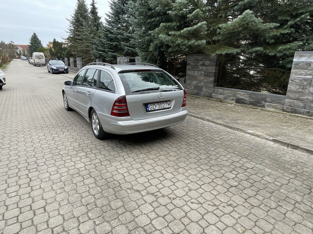 Mercedes W203 C-klasa 2.2 CDI