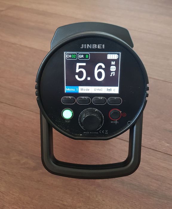 Продам студийные фотовспышки Jinbei HD-610, 4шт