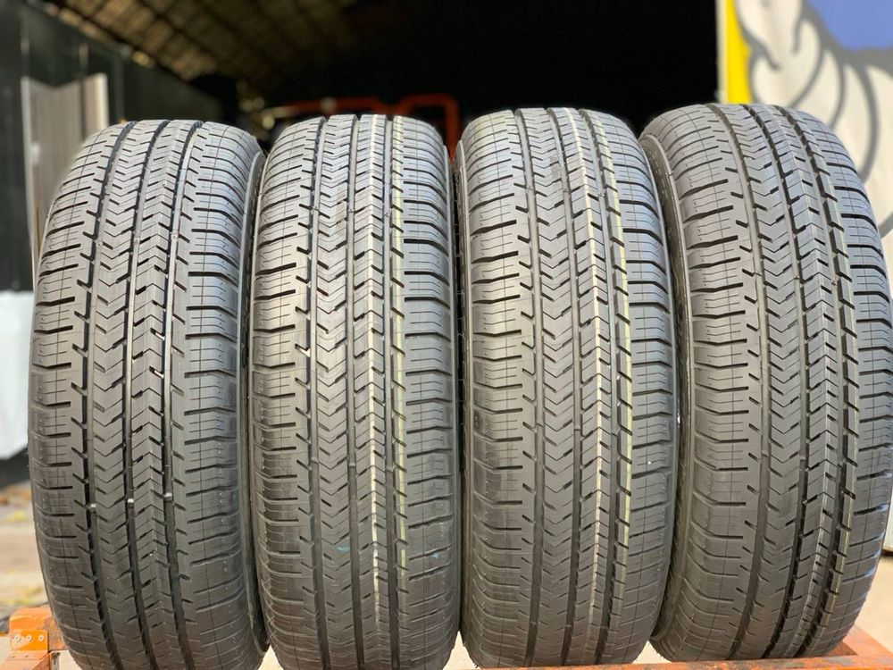 Шини всесезонні 4шт 215/65 R16C Michelin Agilis G51
