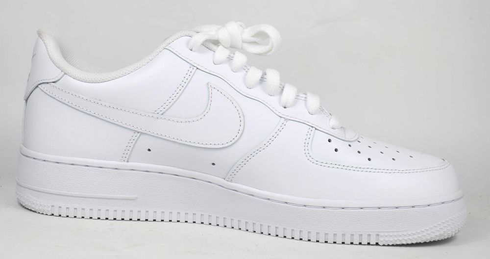 Nike Air Force 1 '07 LE CW2288 rozmiar 44