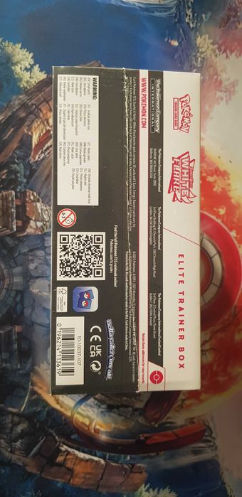 ETB White Flare nova em Inglês