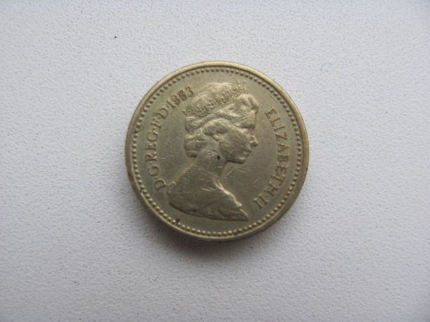 Монета 1 фунт 1983 г