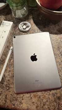 iPad Apple PRO - 10.5” iOS 17.4 m—256GB — PROCREATE