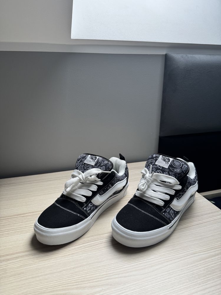buty Vans knu Skool