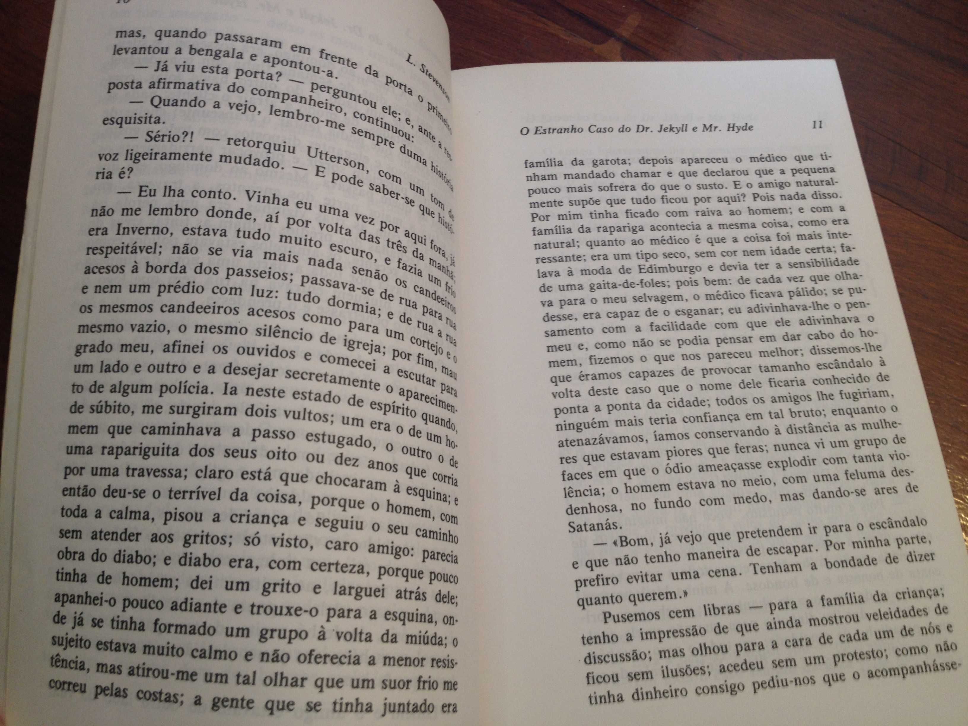 Robert Louis Stevenson - O estranho caso do Dr. Jekyll e de Mr. Hyde