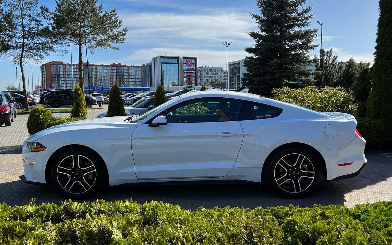 Ford Mustang 2020