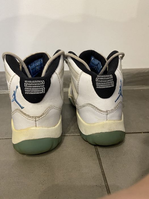 Buty retro Jordan model 11 roz. 33.