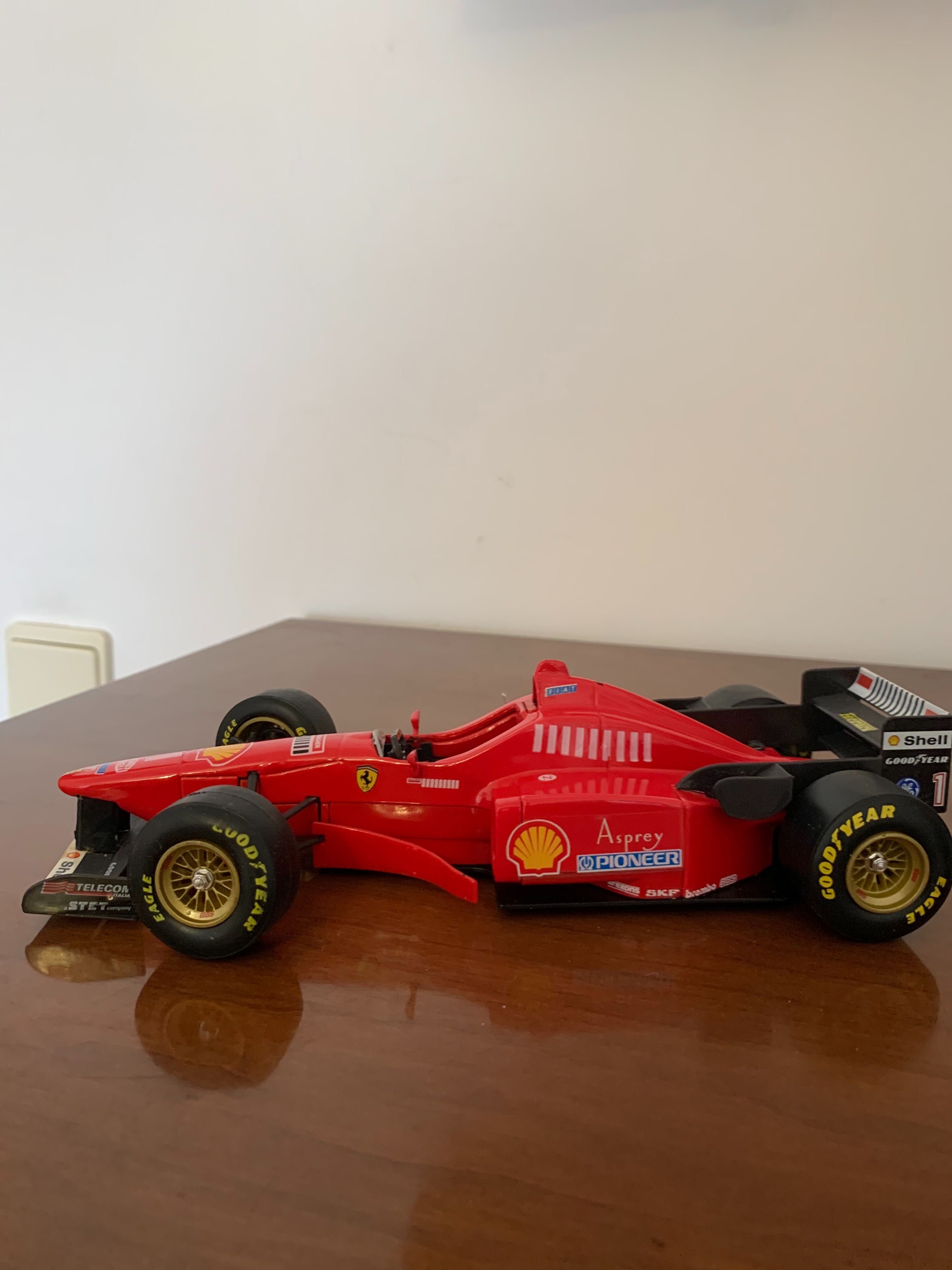 Ferrari F310 Vermelho ano 1996 Schumacher