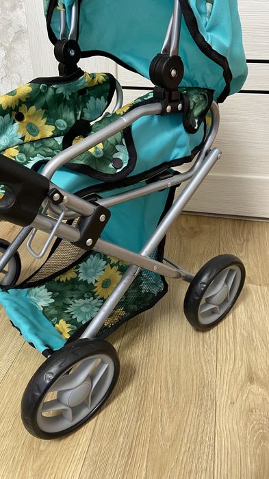 Дитяча каляска для ляльок