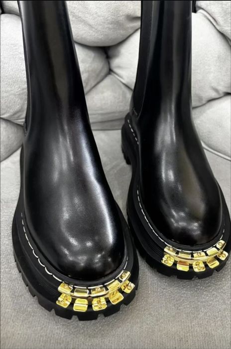 Продам демисезоні ботінки