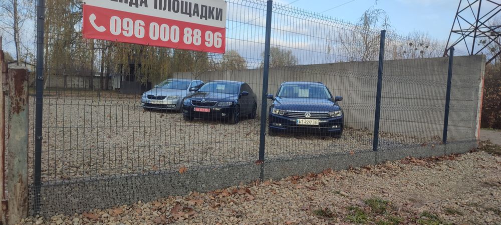 Здам площадку 250 м² (Б.Хмельницького, 80)
Рівна щебенева територія з