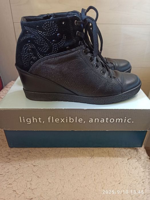 Ботильйони осінь-зима на танкетці IMAC (Італія), розмір 40