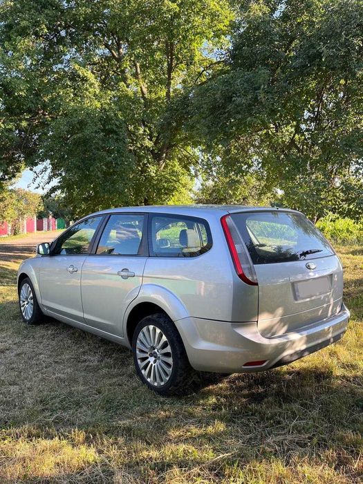 Ford Focus 2,3 Розборка Автошрот кузов бампер капот двері телевізор