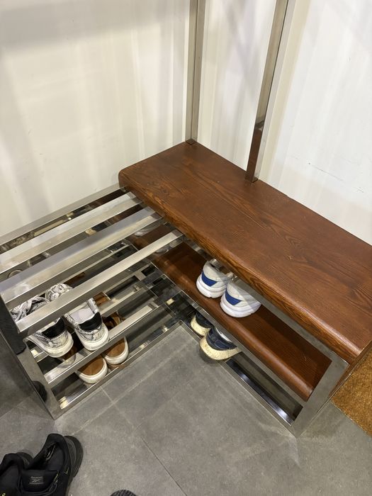 Продам стелаж для взуття і верхнього одягу