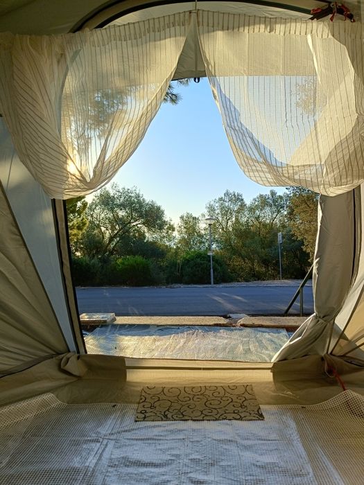 Tenda de campismo insuflável