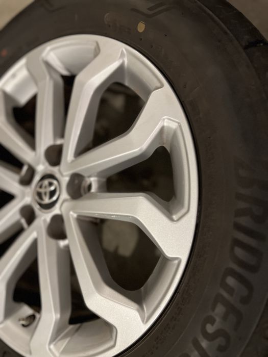 Koła  Letnie Toyota Corolla Cross 215/60 R17