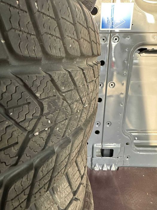 4 opony Pirelli Scottozero 3 225/40/19 zimowe