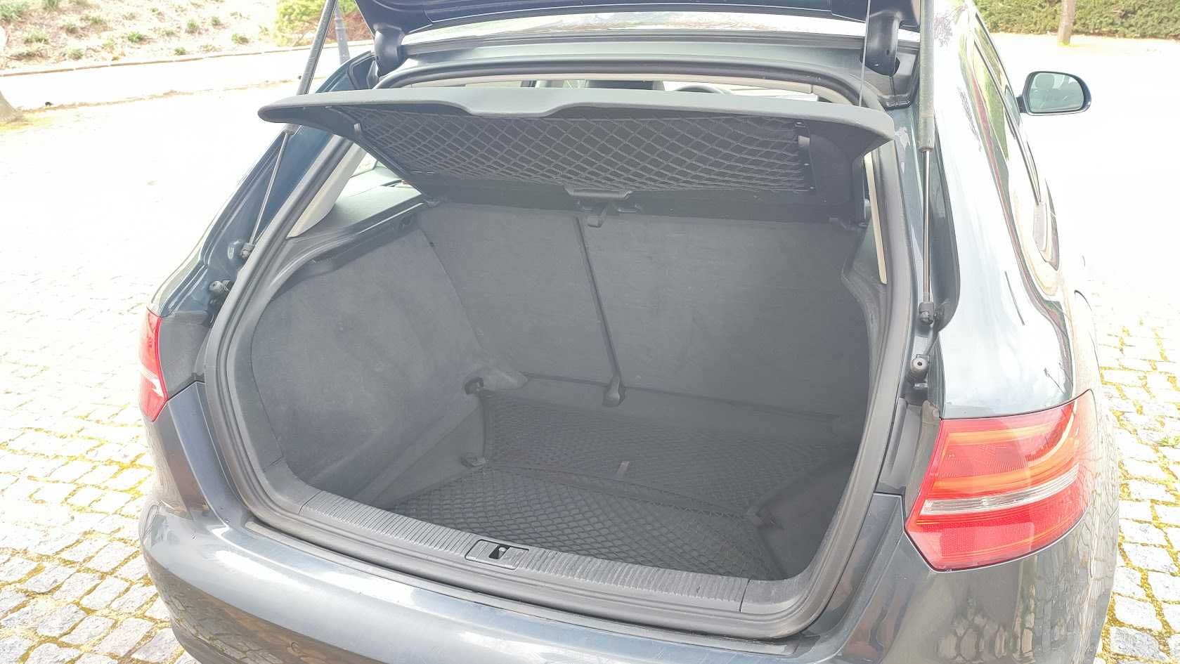 2010 Audi a3 1.6Tdi (Estofos em Couro)