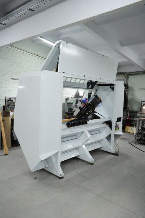 Токарно-фрезерний верстат з ЧПУ Dominant CNC