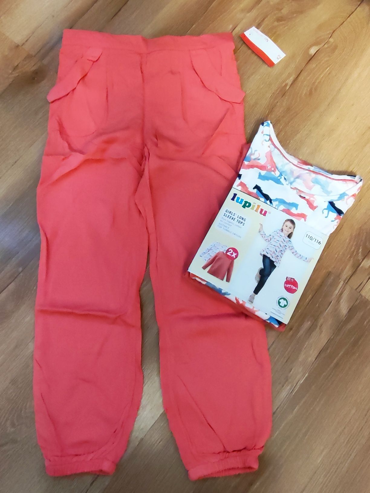 Nowy zestaw 2 bluzki/tuniki + spodnie rozm. 110/116cm