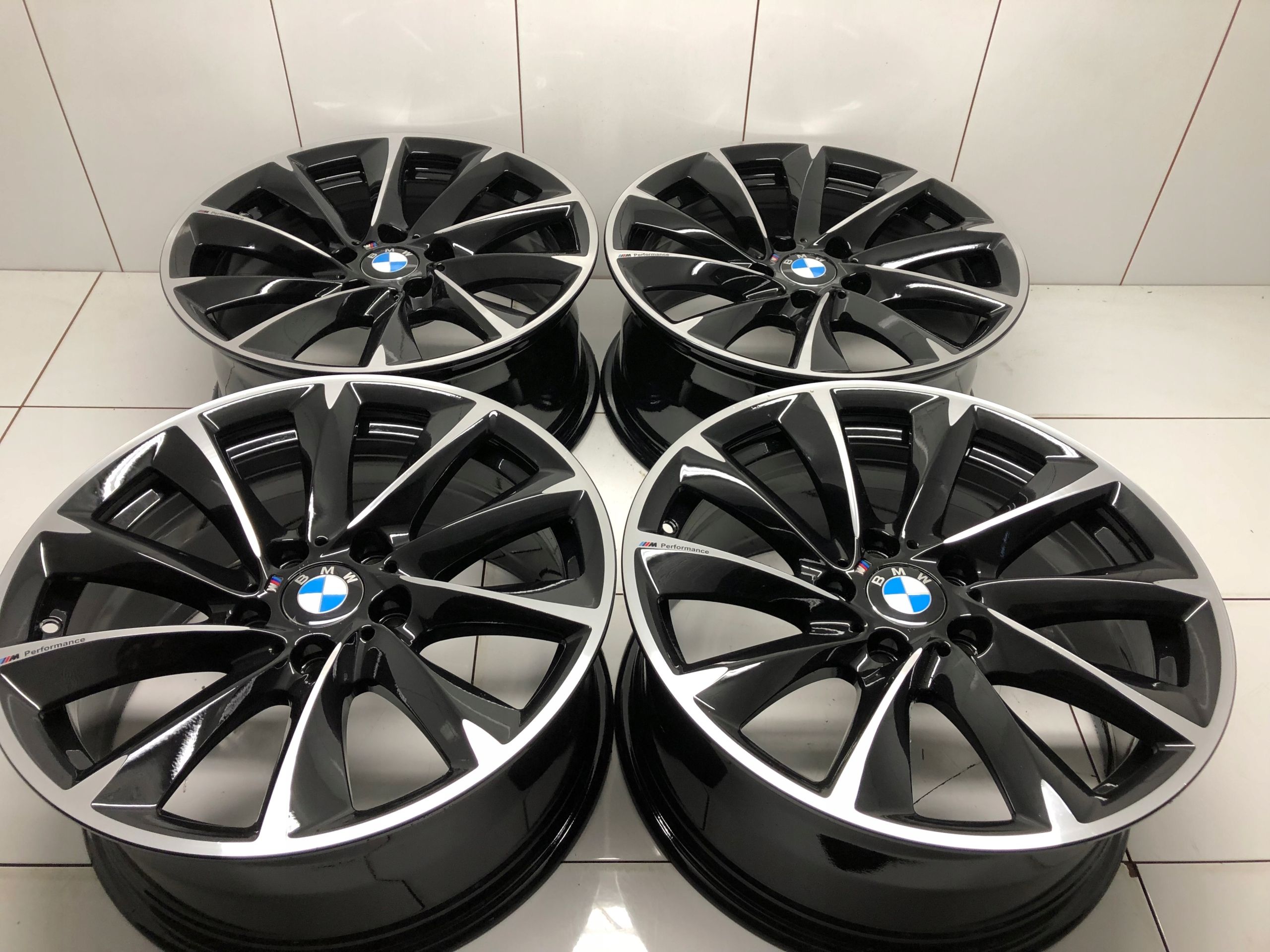 Felgi 18 BMW F30 F25 X1 E90 m Pakiet 8 et34
