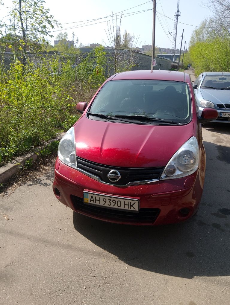 Продам Nissan Note 1,6