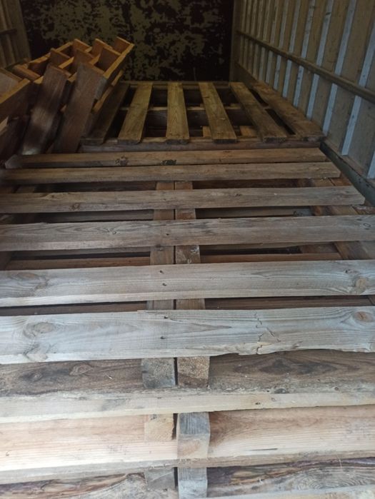 Продам піддони дерев'яні