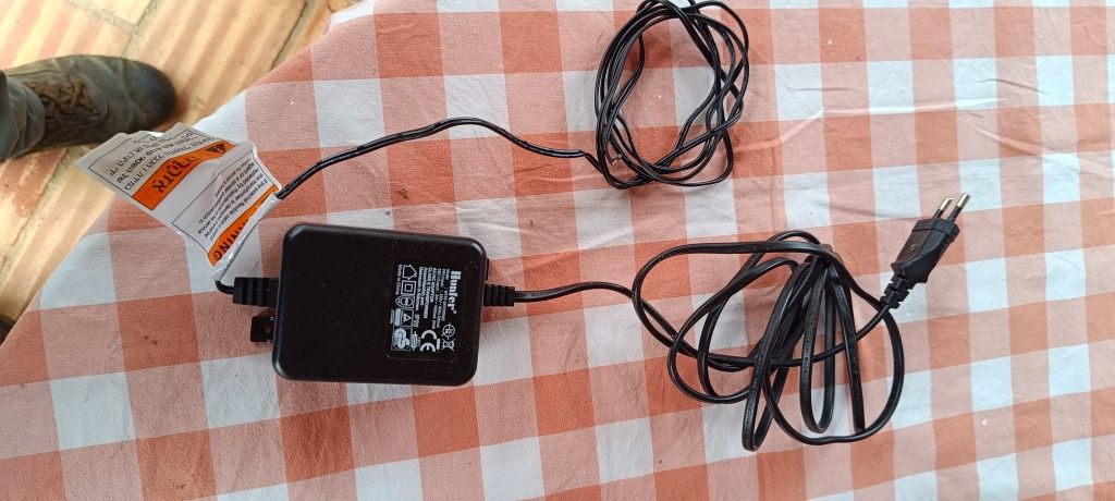 Programador rega 8 estacoes Hunter XCore-801i-E