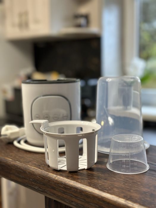 Підігрівач стерилізатор для дитячих пляшечок